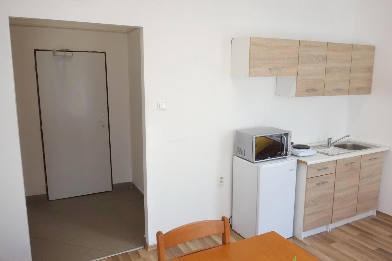 רוז'ומברוק Apartmany Alzuz מראה חיצוני תמונה