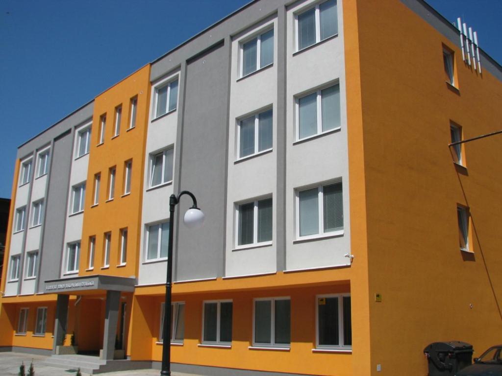 רוז'ומברוק Apartmany Alzuz מראה חיצוני תמונה