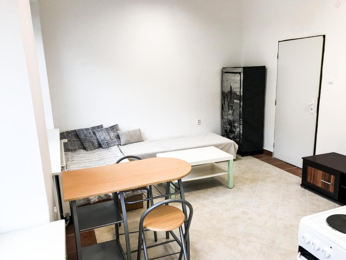 רוז'ומברוק Apartmany Alzuz מראה חיצוני תמונה
